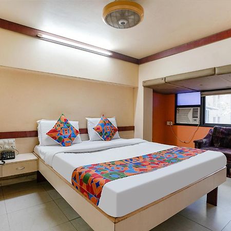 Fabhotel Samrat Nášik Exteriér fotografie