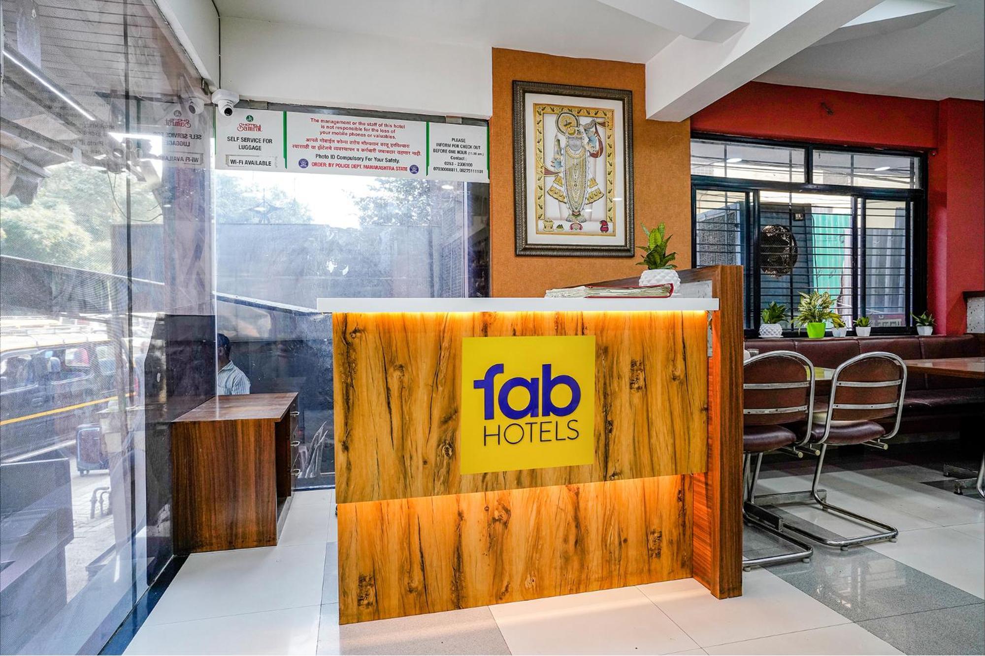Fabhotel Samrat Nášik Exteriér fotografie