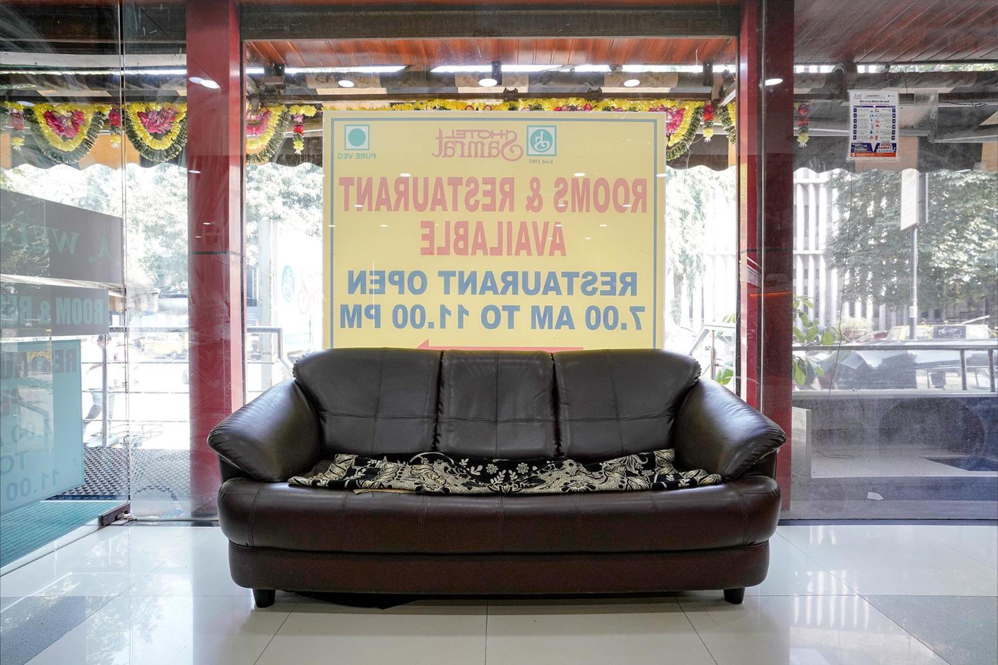 Fabhotel Samrat Nášik Exteriér fotografie