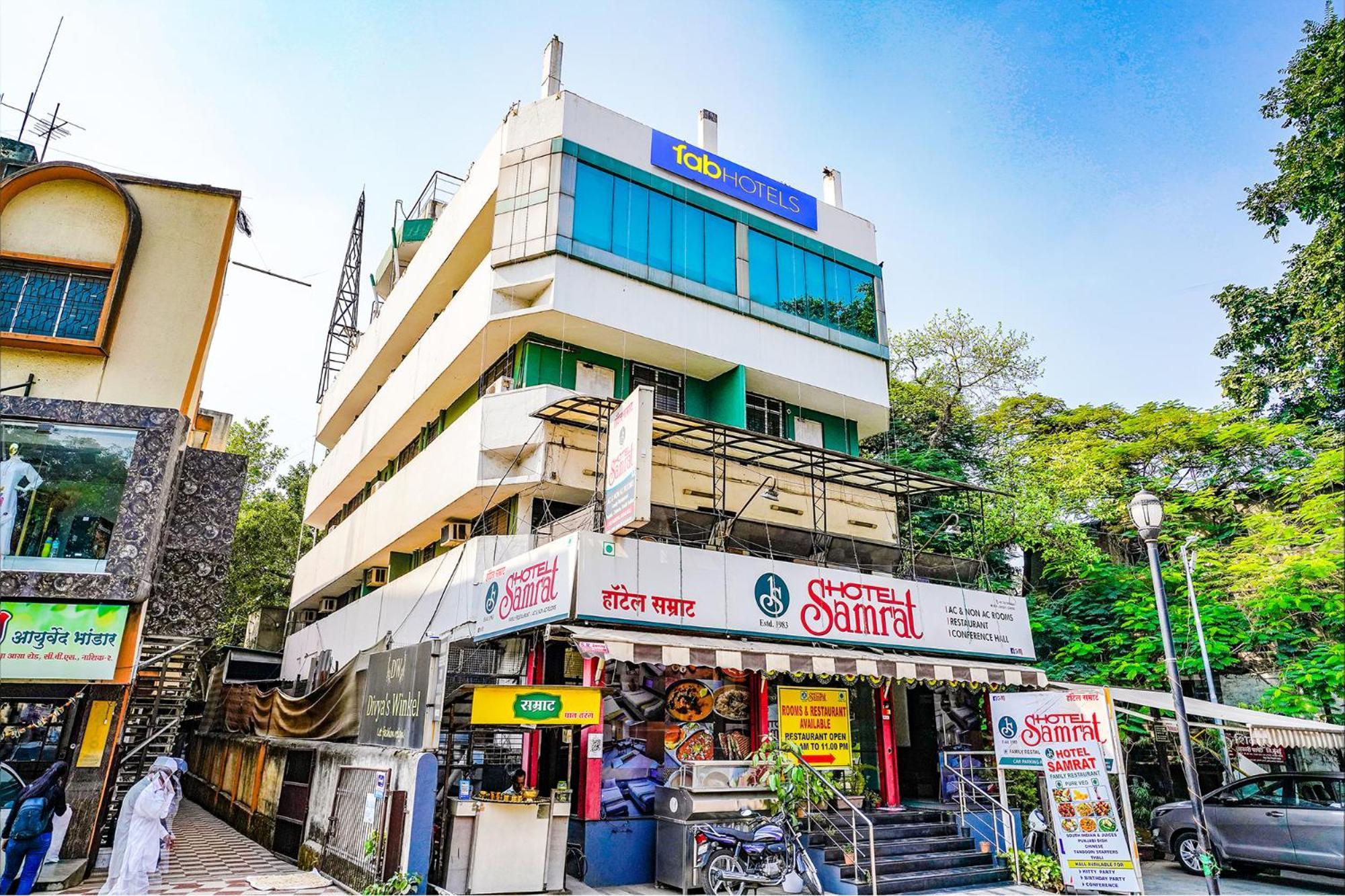 Fabhotel Samrat Nášik Exteriér fotografie